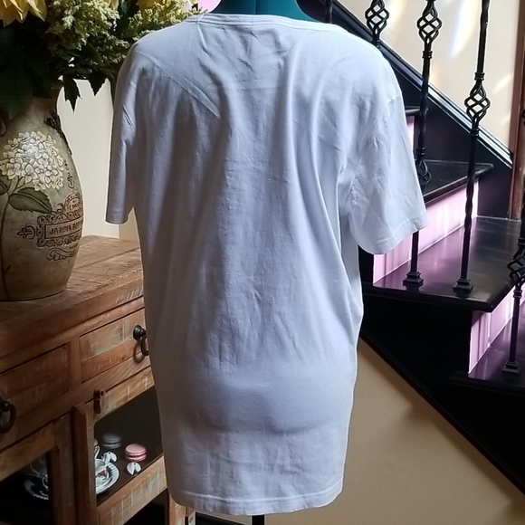 New Pink VS V Neck Short Sleeve Tee - SZ M - Picture 6 of 6